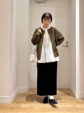「URBAN RESEARCH DOORS（アーバンリサーチドアーズ）のタックフライスカーディガン（カーディガン/ボレロ、ブラウン系）」を使った、yokoo さん（レディース・156cm）の秋コーディネート