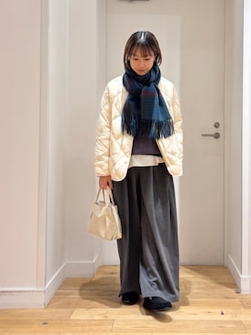 「アイテム（ストール/ショール）」を使った、yokoo さん（レディース・156cm）の冬コーディネート