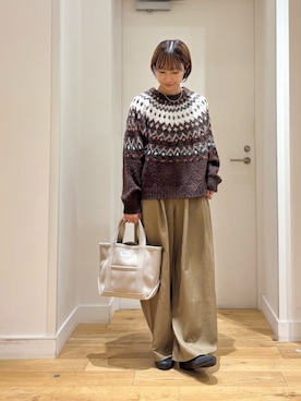 「アイテム（バレエシューズ）」を使った、yokoo さん（レディース・156cm・30代）の秋コーディネート