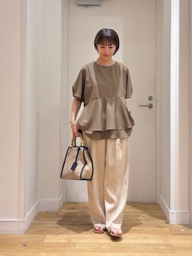 「URBAN RESEARCH DOORS（アーバンリサーチドアーズ）のペプラムティアードブラウス（シャツ/ブラウス、ブラウン系）」を使った、yokoo さん（レディース・156cm）の夏コーディネート