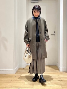 「アイテム（ノーカラーコート）」を使った、yokoo さん（レディース・156cm）の秋コーディネート