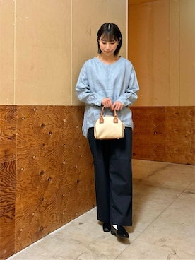 「RODE SKO（ロデスコ）のラウンドミニボストンバッグ（ボストンバッグ）」を使った、yokoo さん（レディース・156cm）の春コーディネート