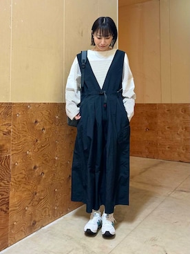 「Gramicci（グラミチ）のアイテム（オールインワン・サロペット）」を使った、imari さん（レディース・156cm）の冬コーディネート