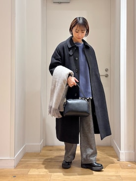 「アイテム（ストール/ショール）」を使った、yokoo さん（レディース・156cm）の冬コーディネート