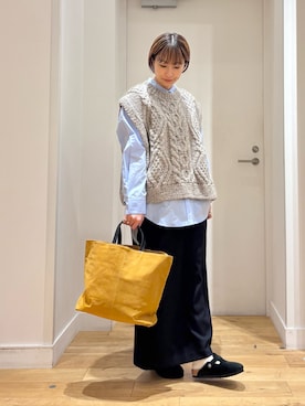 「アイテム（サンダル）」を使った、yokoo さん（レディース・156cm・30代）の秋コーディネート