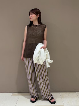 「SLOBE IENA（スローブイエナ）のsara mallika/サラ マリカ コットンストライププリントパンツ 020661SF3（その他パンツ、グリーン系）」を使った、Nanaさん（レディース・154cm）の夏コーディネート