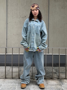 「XLARGE（エクストララージ）のEMB DENIM PANTS（デニムパンツ、ブルー系）」を使った、あんりさん（レディース・160cm）の秋コーディネート
