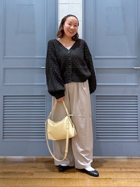 「LOWRYS FARM（ローリーズファーム）のアイテム（ハンドバッグ）」を使った、ももさん（レディース・157cm）の秋コーディネート