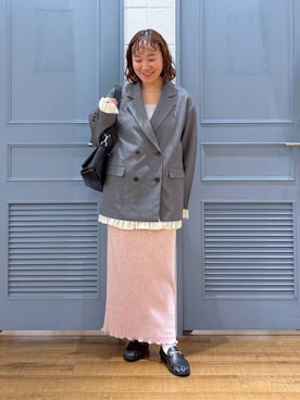 「LOWRYS FARM（ローリーズファーム）の【500mlペットボトル収納可】フラップショルダーＢＡＧ 1046881（ショルダーバッグ、ブラック系）」を使った、ももさん（レディース・157cm）の秋コーディネート