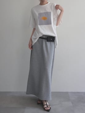 「Rashik（ラシク）の【Rashik】フラワーフォトプリントTシャツ UVカット 接触 冷感（Tシャツ/カットソー、イエロー系）」を使った、【公式】Rashikさん（レディース・157cm）の夏コーディネート