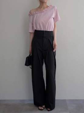 「Rashik（ラシク）の【Rashik】フリルネックワンショルTシャツ 半袖 カットソー オフショル（Tシャツ/カットソー、ピンク系）」を使った、【公式】Rashikさん（レディース・157cm）の夏コーディネート