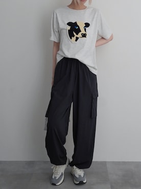 「Rashik（ラシク）の【Rashik】パール付アニマルモチーフTシャツ 半袖 サガラ 刺繍 カットソー トップス（Tシャツ/カットソー、ベージュ系）」を使った、【公式】Rashikさん（レディース・157cm）の夏コーディネート