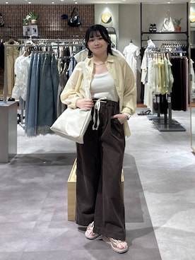 「LOWRYS FARM（ローリーズファーム）のスタイルＵＰクロスカップキャミ　100757（Tシャツ/カットソー、ホワイト系）」を使った、るーちゃんさん（レディース）の夏コーディネート
