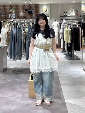 「LOWRYS FARM（ローリーズファーム）のレースデニム　601055（デニムパンツ、ブルー系）」を使った、るーちゃんさん（レディース）の夏コーディネート