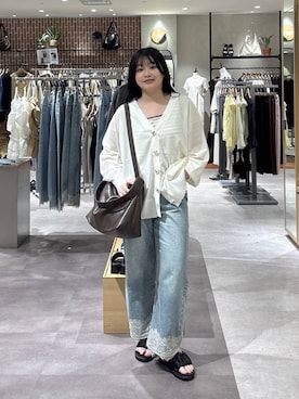 「LOWRYS FARM（ローリーズファーム）のレースデニム　601055（デニムパンツ、ブルー系）」を使った、るーちゃんさん（レディース）の夏コーディネート