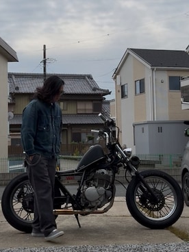 「アイテム（デニムジャケット）」を使った、rukaysさん（メンズ・178cm）の秋コーディネート