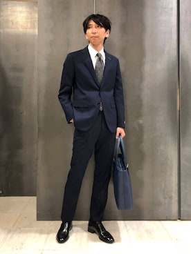 「アイテム（スーツセット、ブルー系）」を使った、kawamuさん（メンズ・183cm）の夏コーディネート