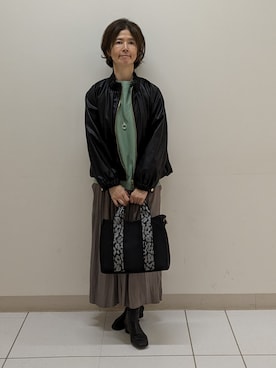 「Reflect（リフレクト）のアイテム（パンツ）」を使った、RuRuさん（レディース・161cm）の秋コーディネート