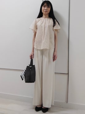「アイテム（ストール/ショール、ブラック系）」を使った、takuさん（レディース・163cm）の夏コーディネート