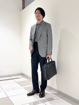 「アイテム（ビジネスバッグ）」を使った、及川さん（メンズ・170cm）の春コーディネート