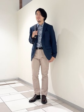 「アイテム（ハンカチ/ハンドタオル、ブルー系）」を使った、及川さん（メンズ・170cm）の秋コーディネート