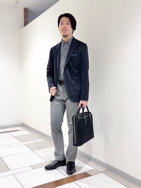 「アイテム（ビジネスバッグ）」を使った、及川さん（メンズ・170cm）の春コーディネート