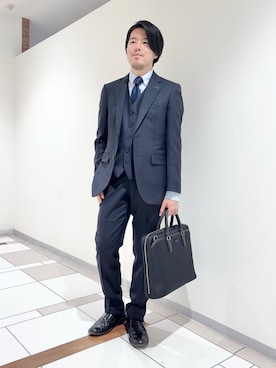 「アイテム（スーツセット、ブルー系）」を使った、及川さん（メンズ・170cm）の冬コーディネート