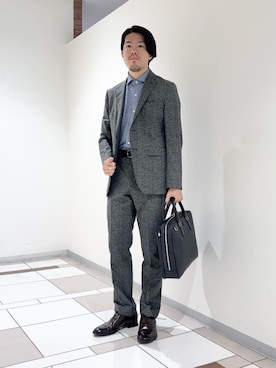 「アイテム（ビジネスバッグ）」を使った、及川さん（メンズ・170cm）の春コーディネート
