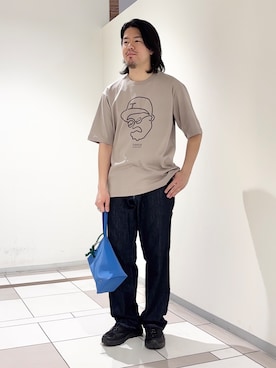 「TAKEO KIKUCHI（タケオキクチ）の【BOWLER HAT LABEL】エクスプローラー デニムパンツ（デニムパンツ、ブルー系）」を使った、及川さん（メンズ・170cm）の春コーディネート
