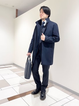 「アイテム（ビジネスバッグ）」を使った、及川さん（メンズ・170cm）の冬コーディネート