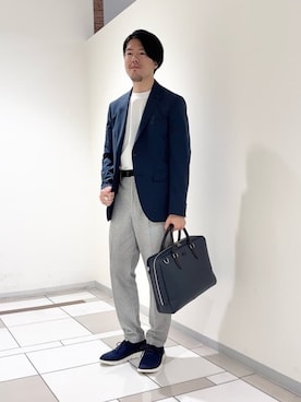 「アイテム（ビジネスバッグ）」を使った、及川さん（メンズ・170cm）の春コーディネート