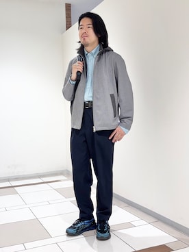 「TAKEO KIKUCHI（タケオキクチ）の【Mono Max掲載】CORDLEY（R）2WAYバッグ（バックパック/リュック、ブルー系）」を使った、及川さん（メンズ・170cm）の春コーディネート