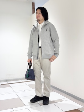 「TAKEO KIKUCHI（タケオキクチ）のアイテム」を使った、及川さん（メンズ・170cm）の秋コーディネート