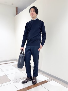 「アイテム（ビジネスバッグ）」を使った、及川さん（メンズ・170cm）の冬コーディネート