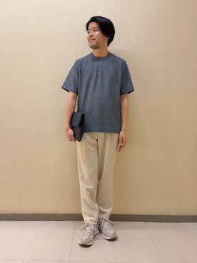「アイテム（クラッチバッグ、ブルー系）」を使った、及川さん（メンズ・170cm）の春コーディネート