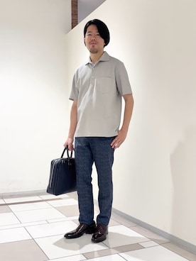 「アイテム（ビジネスバッグ）」を使った、及川さん（メンズ・170cm）の夏コーディネート