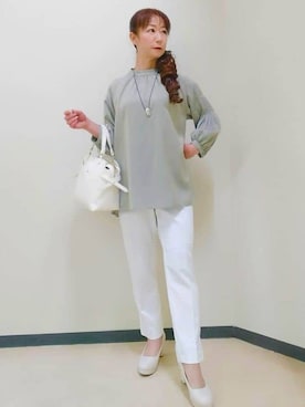 「アイテム（ピーコート）」を使った、花さん（レディース・157cm）の春コーディネート