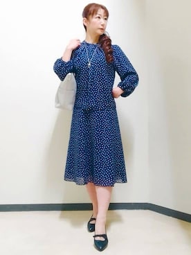 「アイテム（トレンチコート、グレー系）」を使った、花さん（レディース・157cm）の春コーディネート