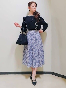 「アイテム（トレンチコート、ブルー系）」を使った、花さん（レディース・157cm）の春コーディネート