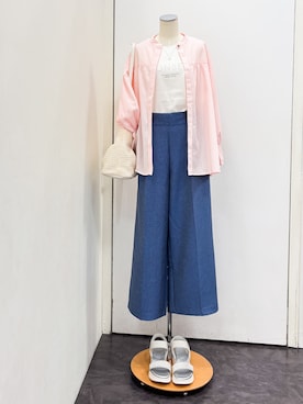 「grove（グローブ）の【貴島明日香さん着用／イージーケア／接触冷感】麻混スタンドギャザーシャツ（シャツ/ブラウス、ピンク系）」を使った、yukariさん（レディース・154cm）の春コーディネート