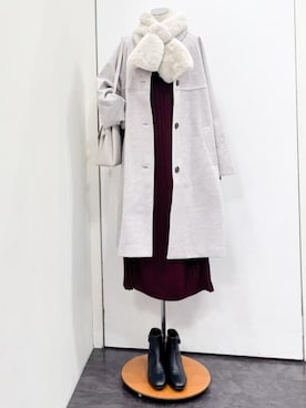 「grove（グローブ）のクラシカルな佇まい 大人のステンカラーロングコート（ステンカラーコート、ベージュ系）」を使った、yukariさん（レディース・154cm）の冬コーディネート