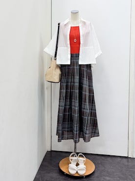 「grove（グローブ）の【SETUP可】レースドッキングシャツ（シャツ/ブラウス、ホワイト系）」を使った、yukariさん（レディース・154cm）の春コーディネート