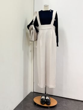 「アイテム（サロペット/オーバーオール、ベージュ系）」を使った、yukariさん（レディース・155cm）の冬コーディネート