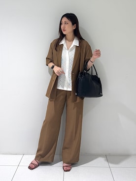 「アイテム（テーラードジャケット、イエロー系）」を使った、そんさん（レディース・155cm）の夏コーディネート