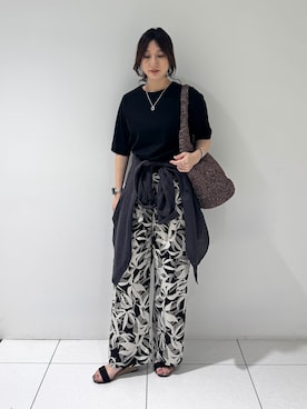 「INDIVI（インディヴィ）の【接触冷感／2WAY】カシュクールリネンシャツ（シャツ/ブラウス、グレー系）」を使った、そんさん（レディース・155cm）の夏コーディネート