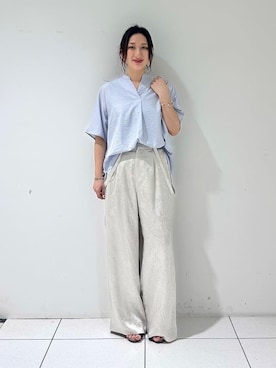 「INDIVI（インディヴィ）の【洗える／UVケア／SETUP可能】スキッパードルマンブラウス（シャツ/ブラウス、グレー系）」を使った、そんさん（レディース・155cm）の夏コーディネート