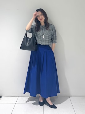 「INDIVI（インディヴィ）の【UVケア／吸汗速乾】チェック柄タックボリュームスリーブトップス（Tシャツ/カットソー、ブラック系）」を使った、そんさん（レディース・155cm）の夏コーディネート