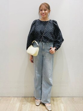 「OPAQUE.CLIP（オペークドットクリップ）のドビードットパフスリーブブラウス【洗濯機OK】（シャツ/ブラウス、ブラック系）」を使った、Ririさん（レディース・152cm）の春コーディネート