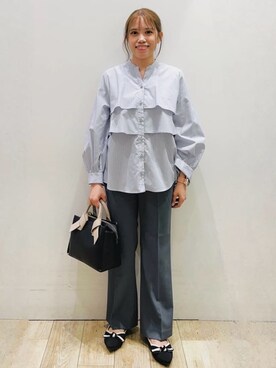 「index（インデックス）のフリルキーネックシャツ【洗濯機OK/イージーアイロン/防シワ】《XS～LL/7col》（シャツ/ブラウス、ブルー系）」を使った、Ririさん（レディース・152cm）の春コーディネート