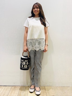 「index（インデックス）のフロントロゴ刺繍Tシャツ【洗濯機OK/接触冷感/UVケア】《S-3L/7col》（Tシャツ/カットソー、ホワイト系）」を使った、Ririさん（レディース・152cm）の春コーディネート